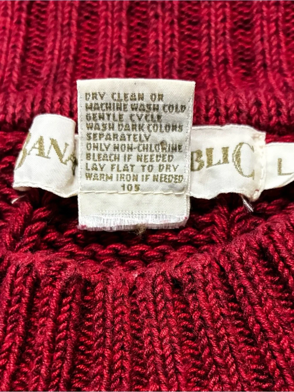 1990’s Banana Republic Men’s Cotton Cable Knit Sweater Large Vintage